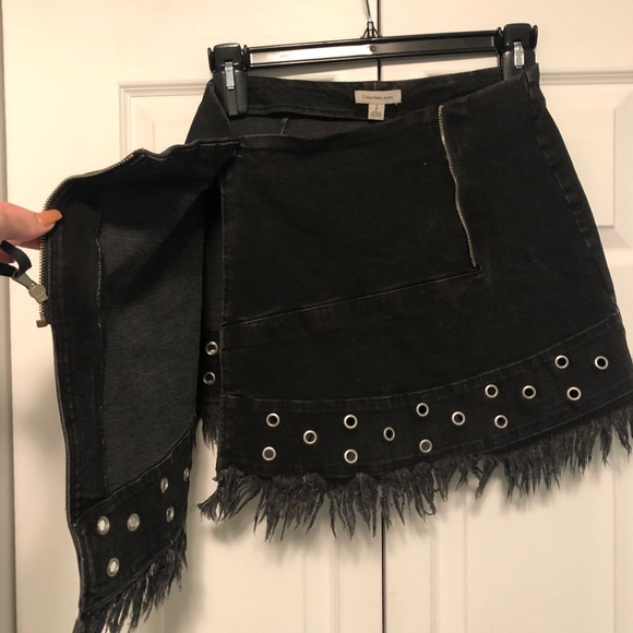 Black Denim Wrap Skirt - Picture 7 of 8